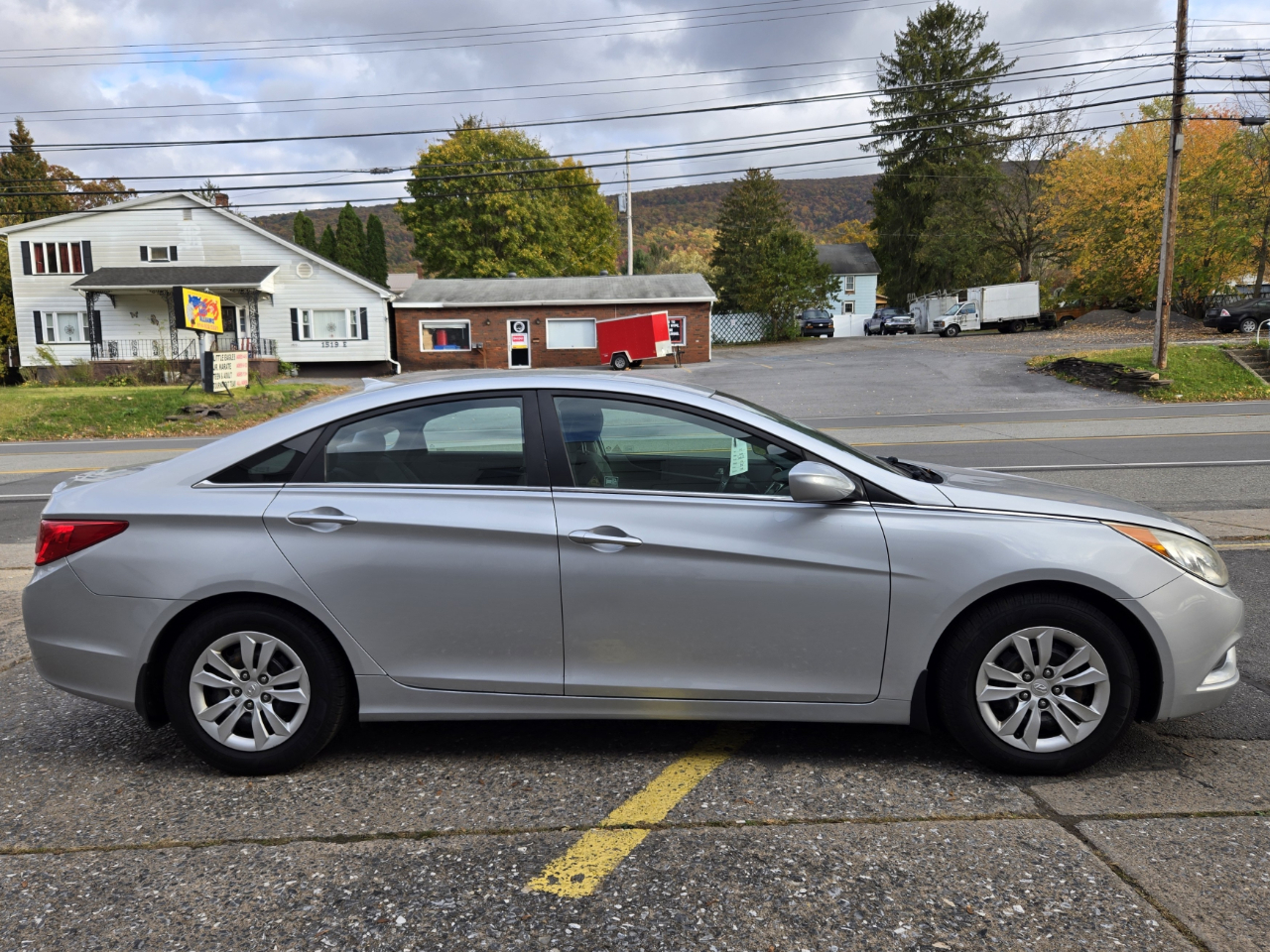 Hyundai Sonata GLS 2013 Hyundai Sonata GLS 2013