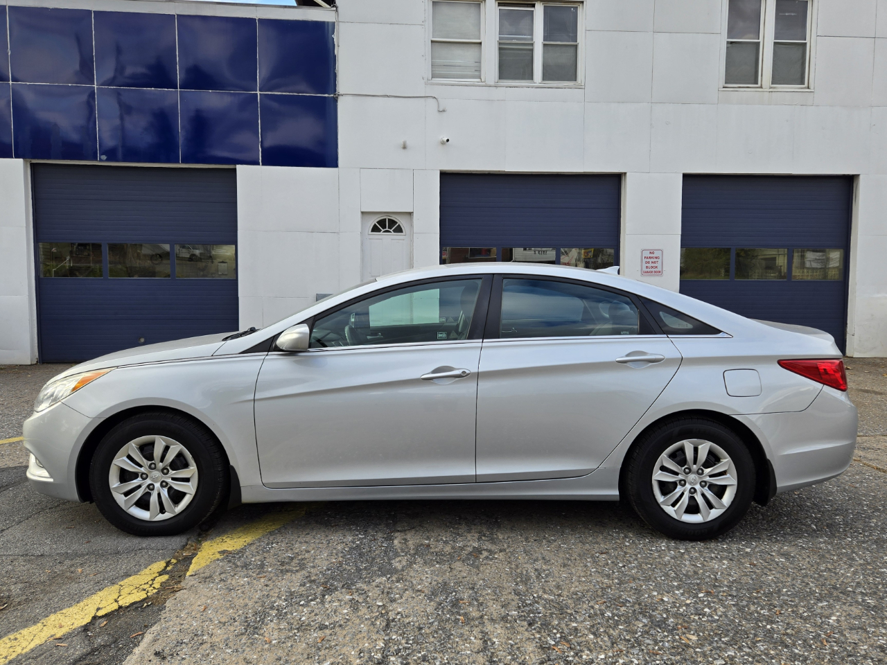 Hyundai Sonata GLS 2013 Hyundai Sonata GLS 2013