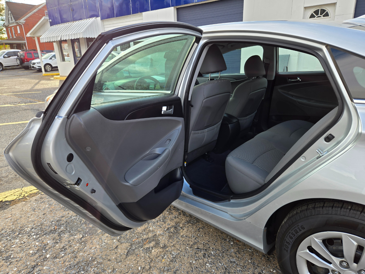 Hyundai Sonata GLS 2013 Hyundai Sonata GLS 2013