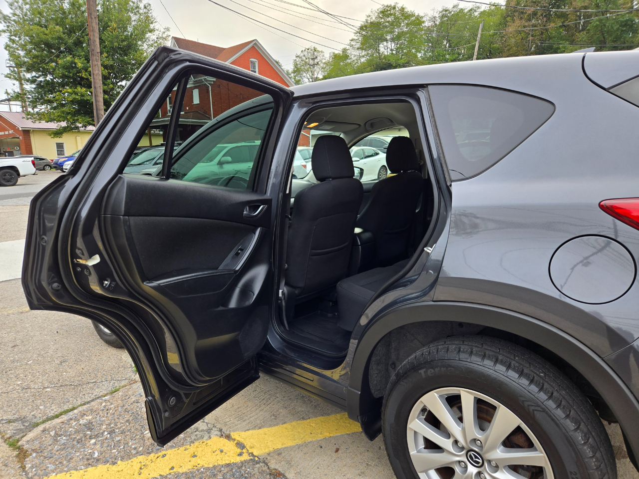 Mazda CX-5 Touring AWD 2016 Mazda CX-5 Touring AWD 2016