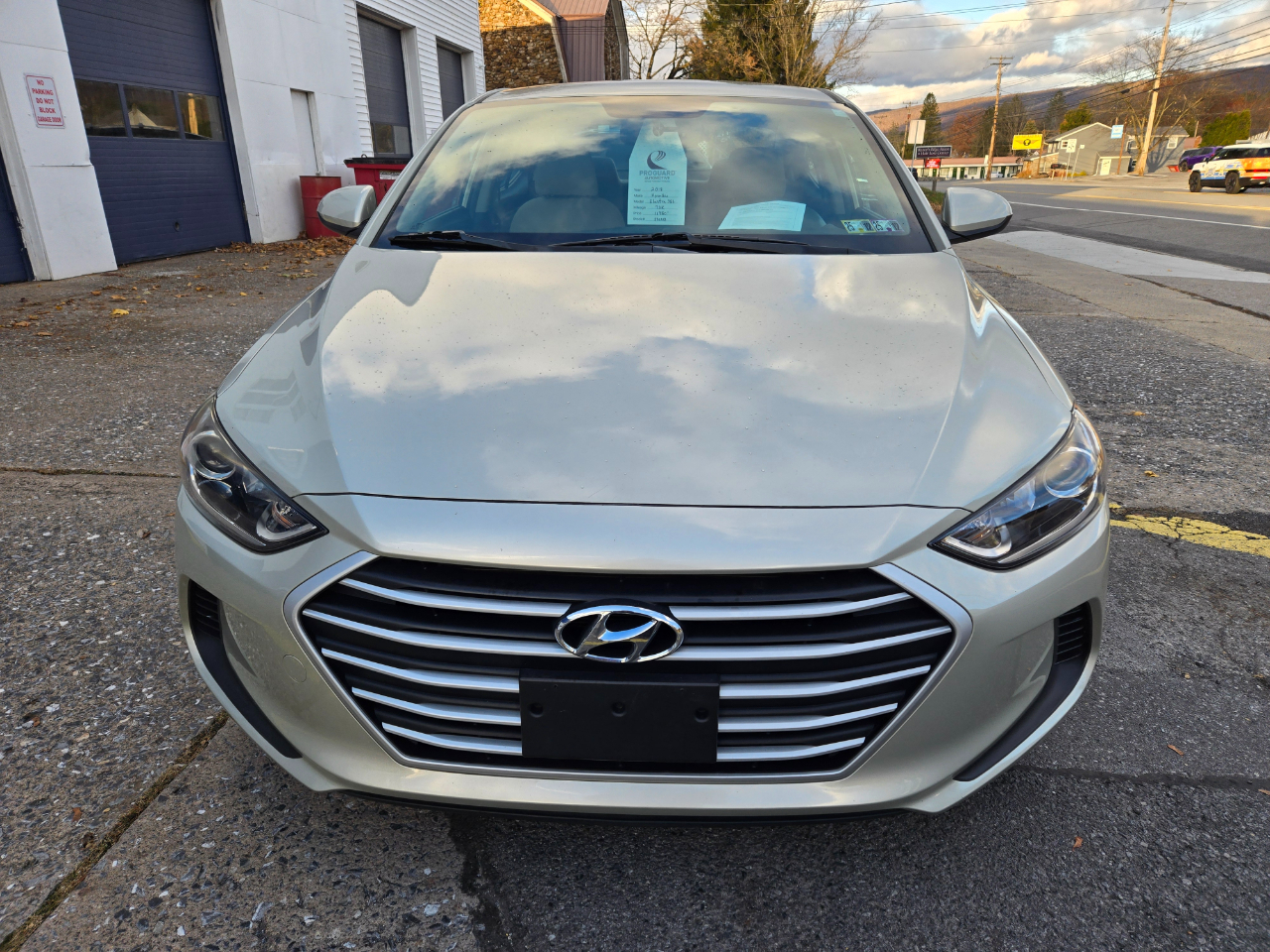 Hyundai Elantra SEL 2018