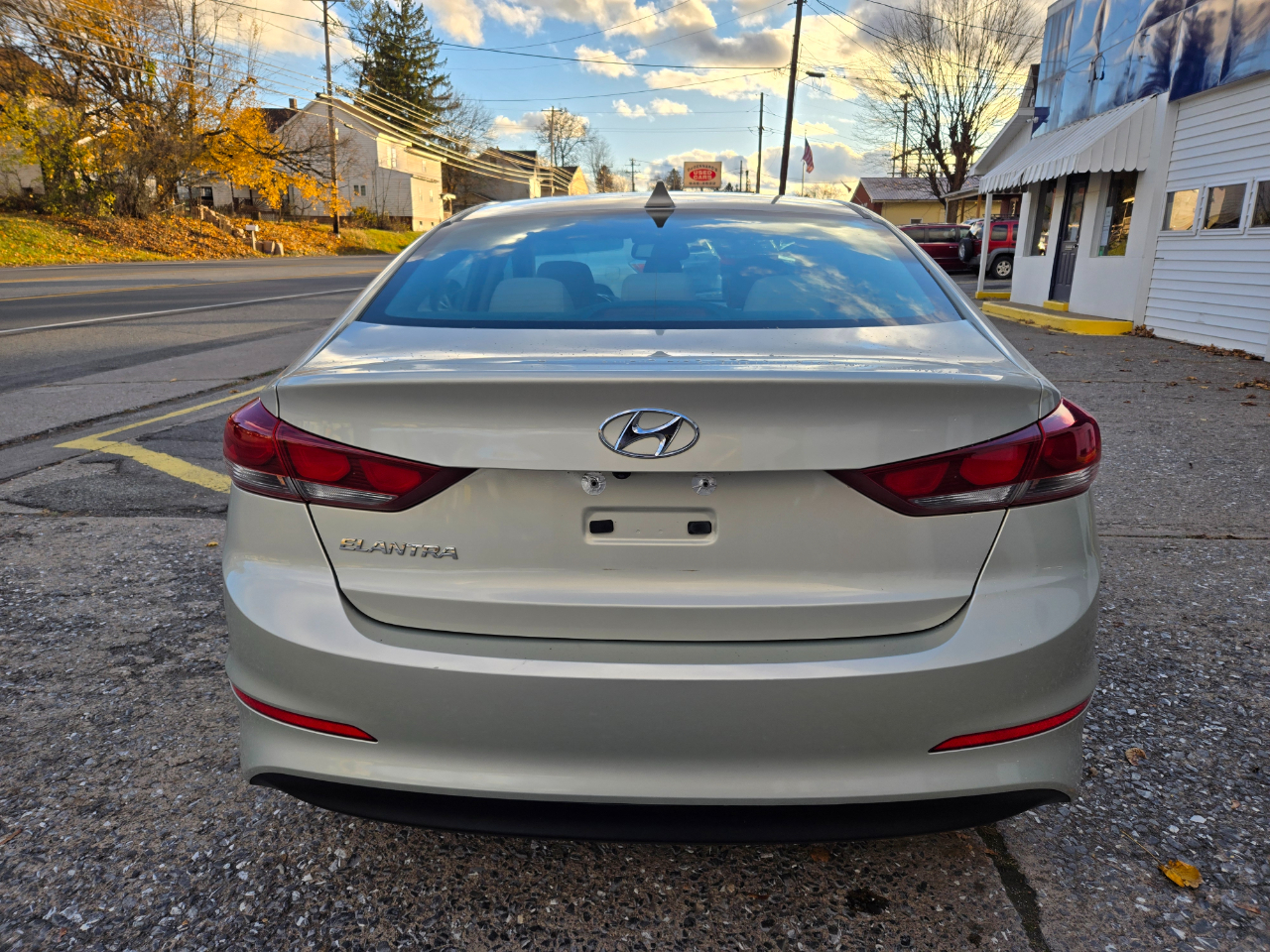 Hyundai Elantra SEL 2018