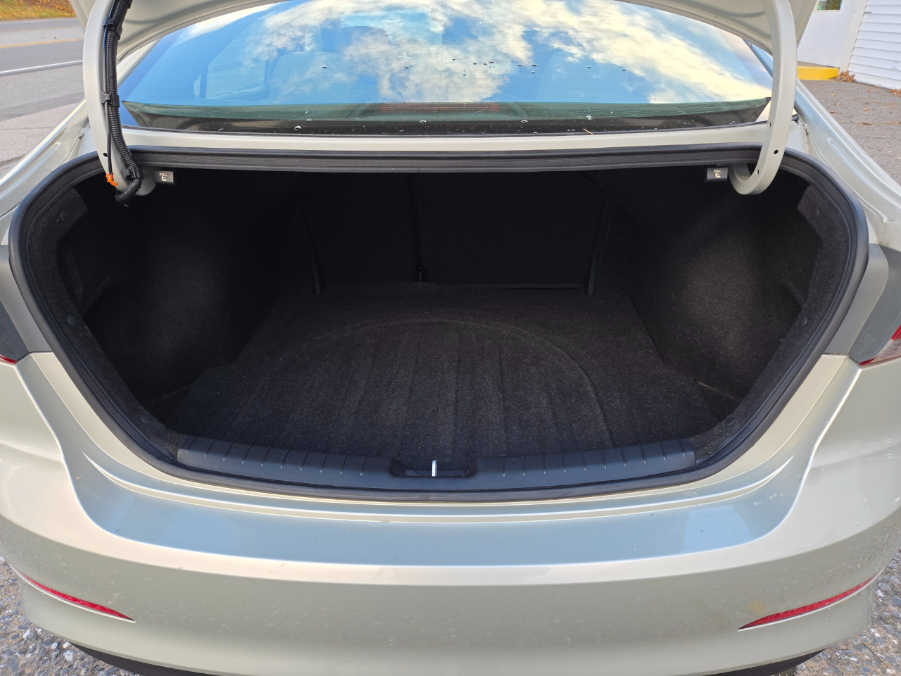 Hyundai Elantra SEL 2018