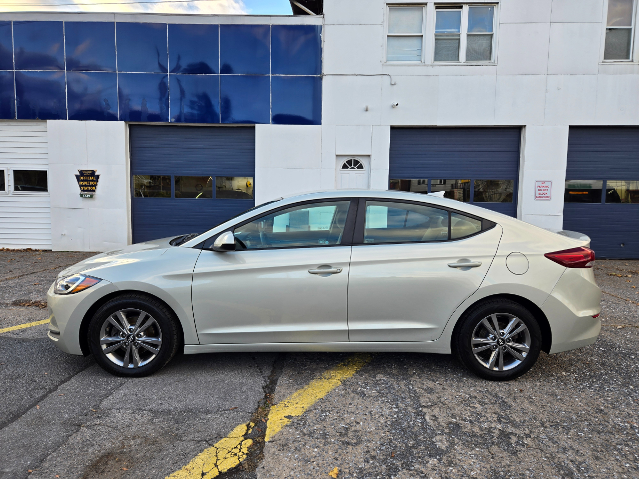 Hyundai Elantra SEL 2018