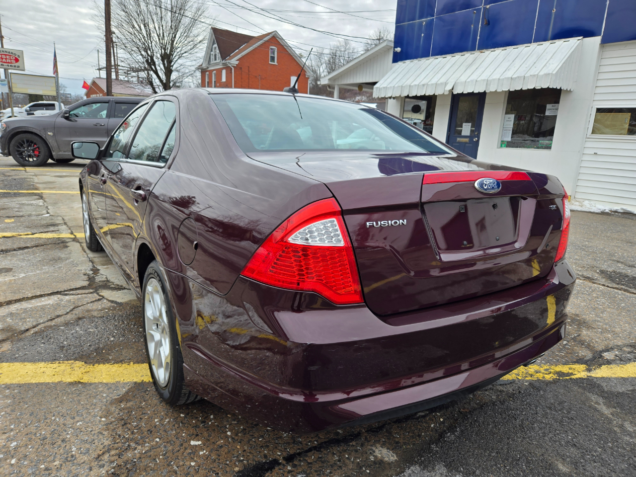 Ford Fusion I4 SE 2011
