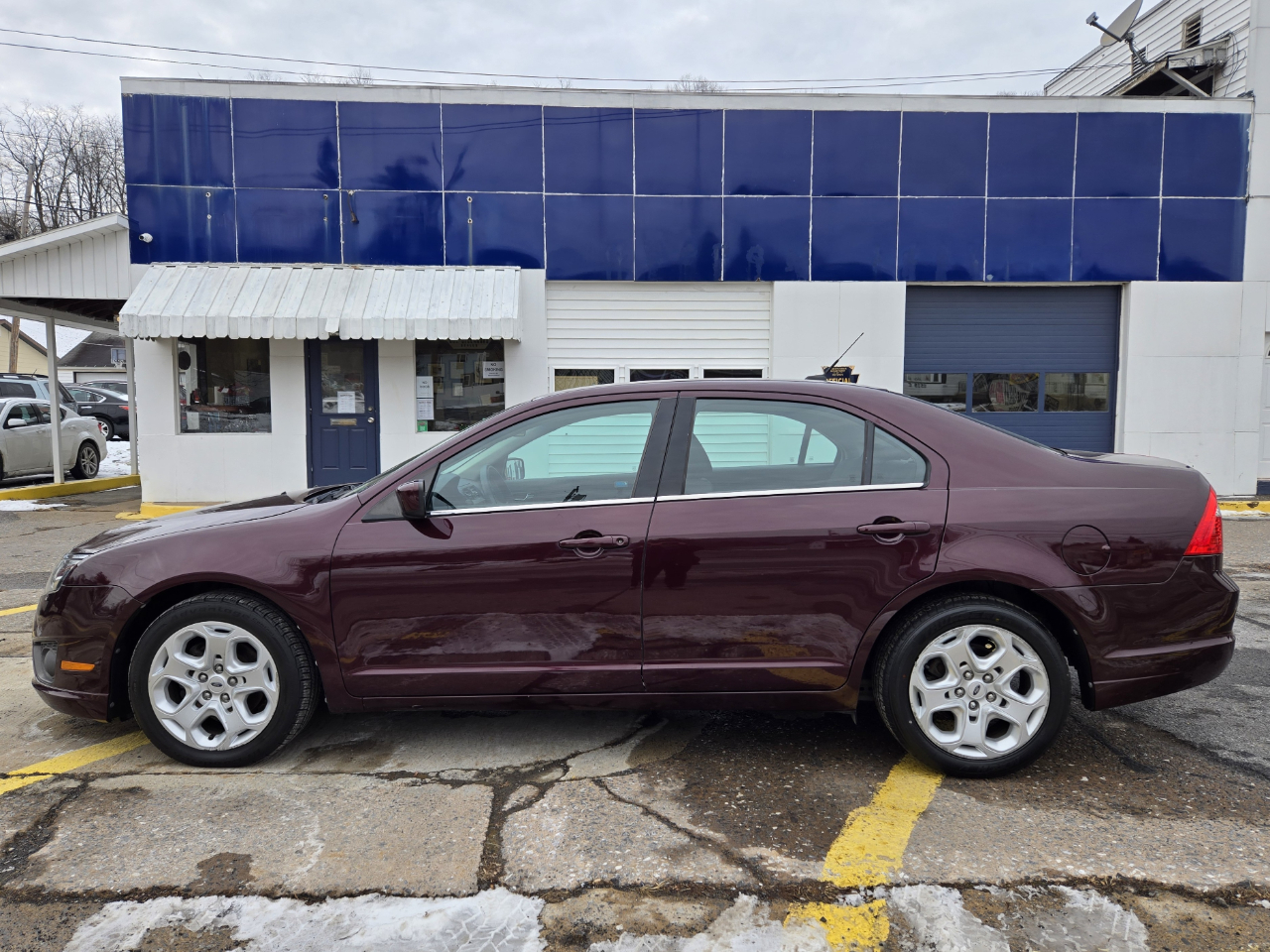 Ford Fusion I4 SE 2011