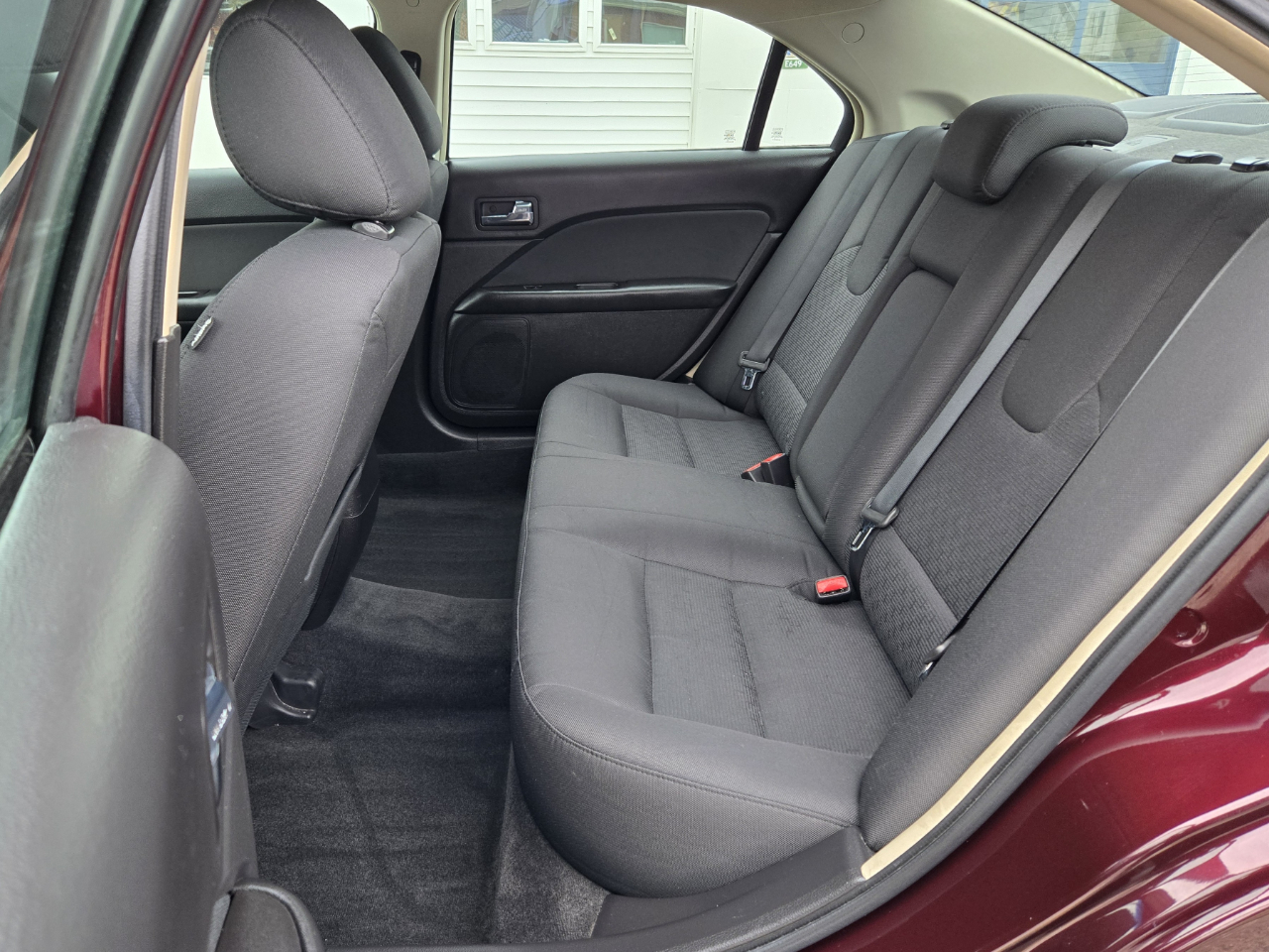 Ford Fusion I4 SE 2011