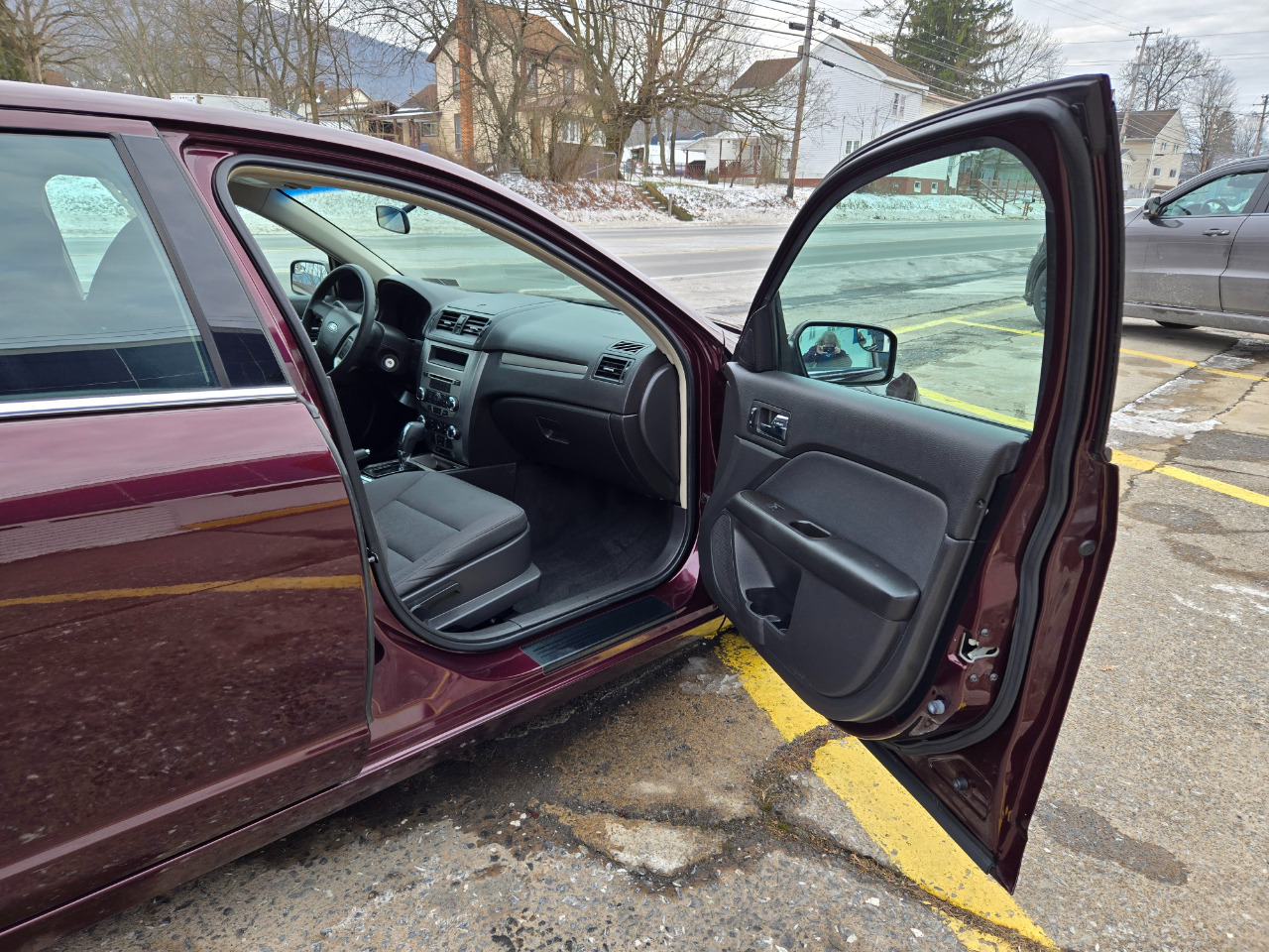 Ford Fusion I4 SE 2011