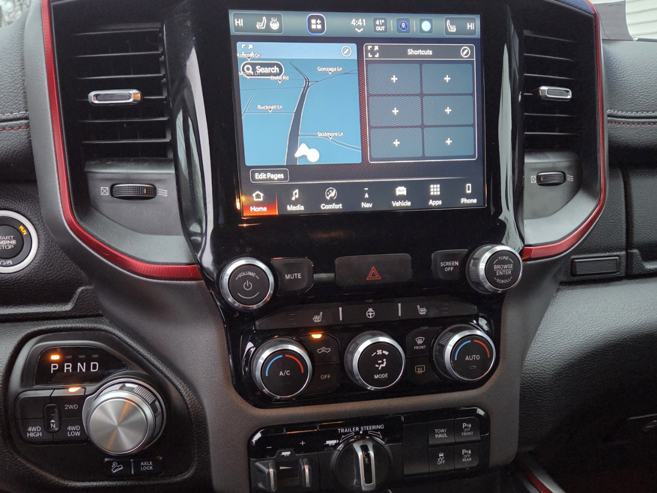 RAM 1500 Rebel Crew Cab SB 4WD 2022