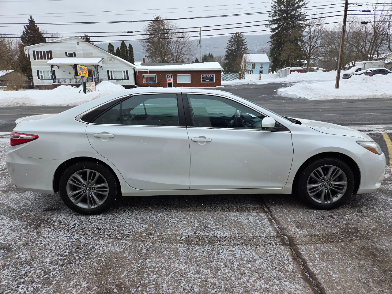 Toyota Camry SE 2017