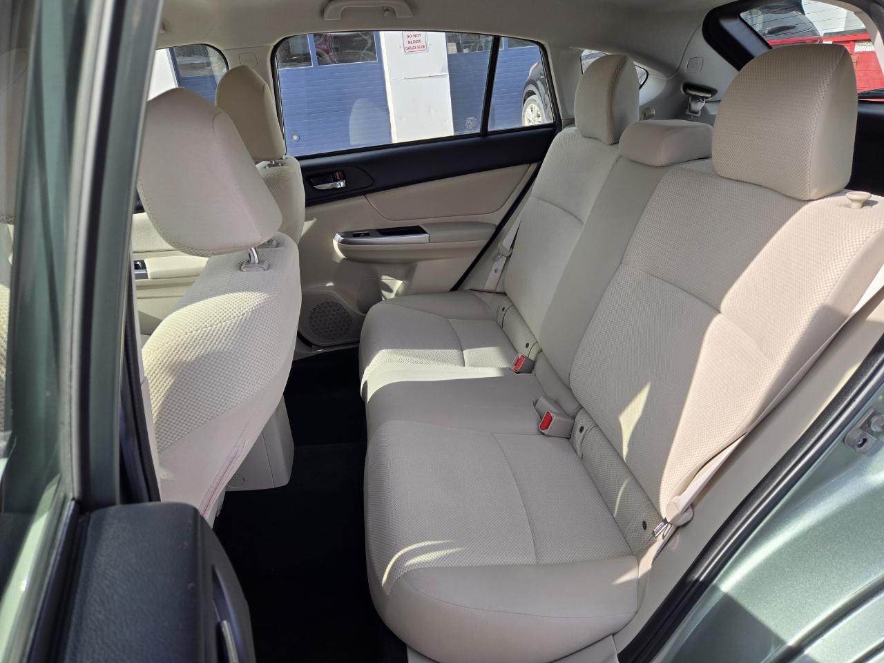 Subaru Impreza 2.0i Premium PZEV 5-Door 2015