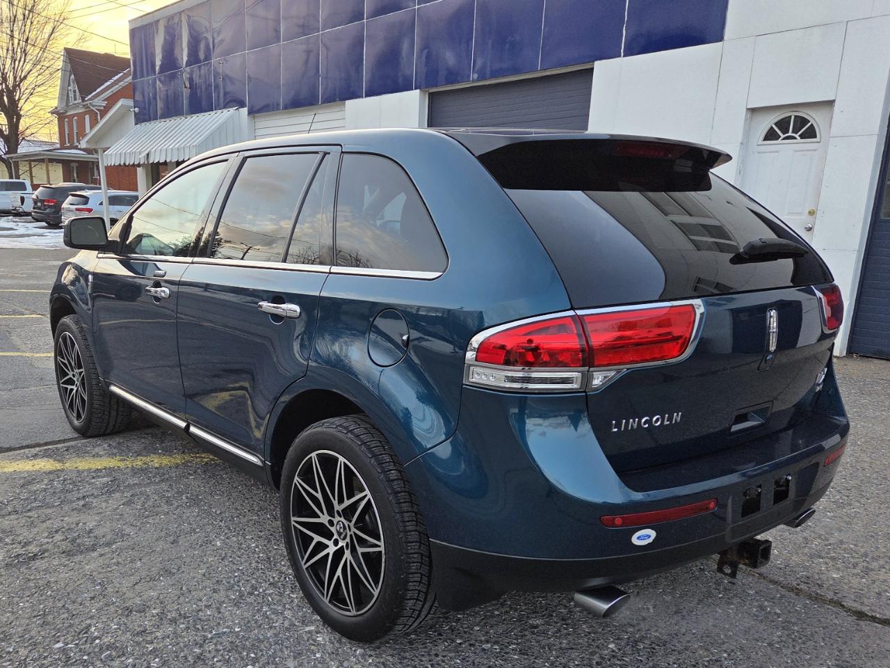 Lincoln MKX AWD 2011