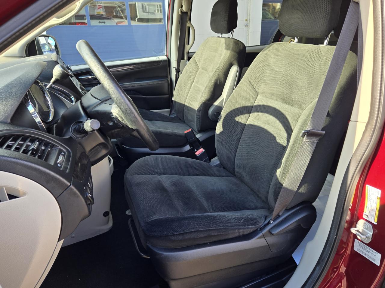 Dodge Grand Caravan SE 2017