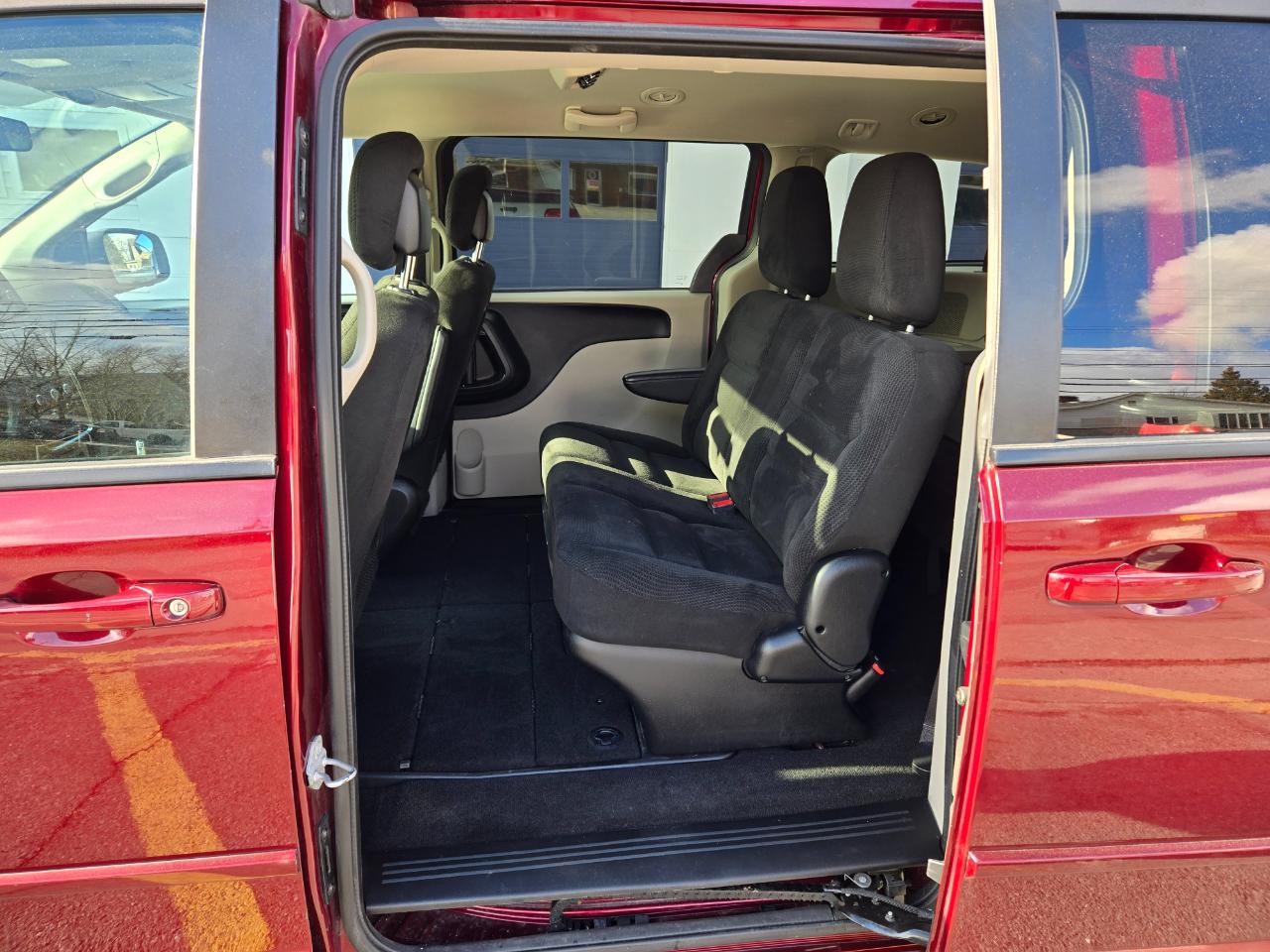 Dodge Grand Caravan SE 2017