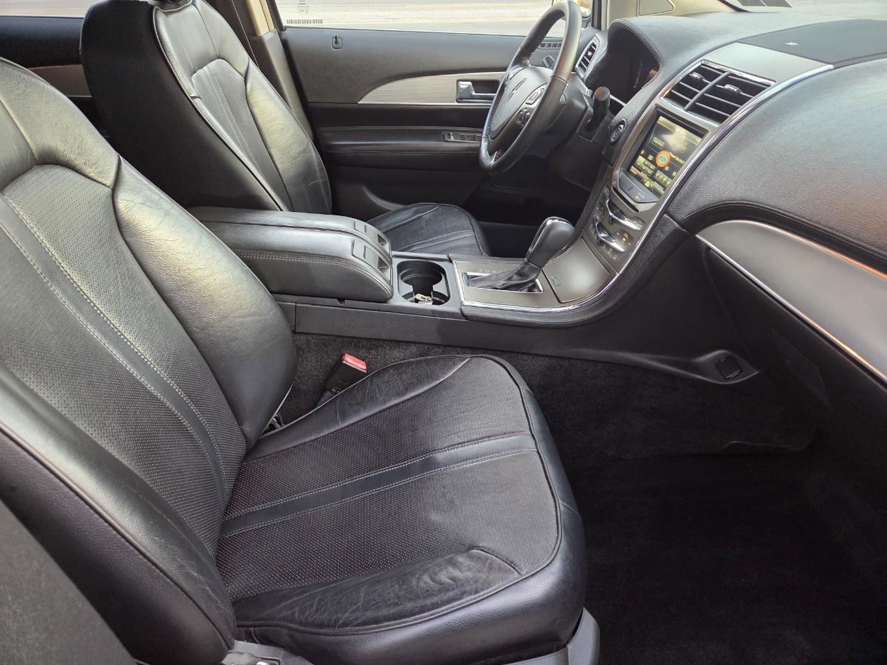 Lincoln MKX AWD 2011