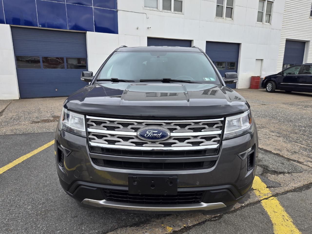 Ford Explorer XLT 4WD 2018