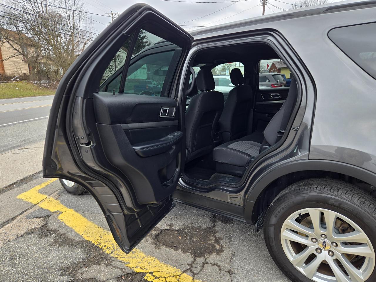 Ford Explorer XLT 4WD 2018
