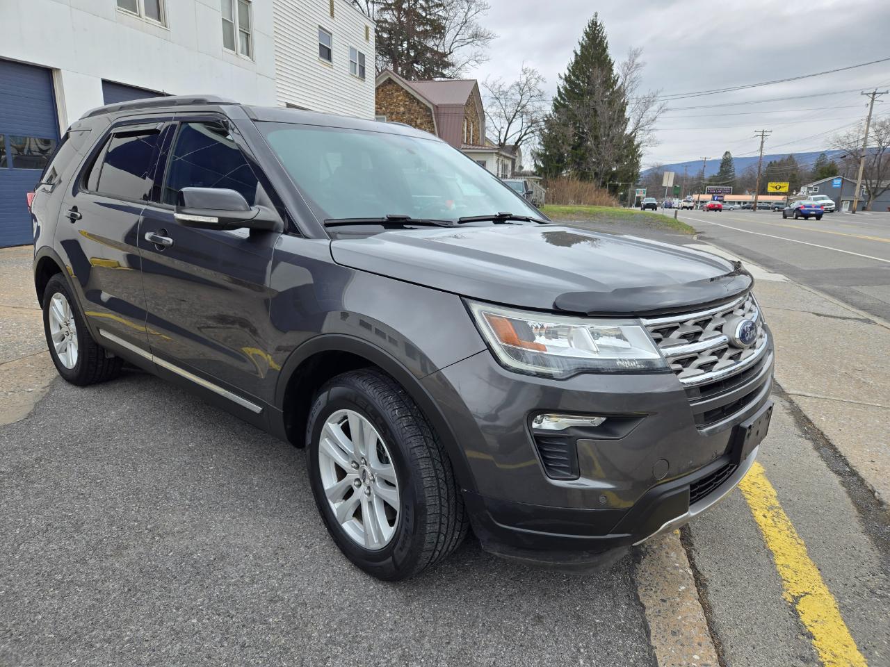 Ford Explorer XLT 4WD 2018