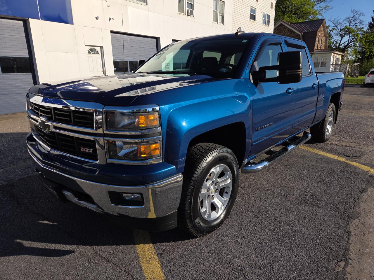 Chevrolet Silverado 1500 LT Z71 Crew Cab 4WD 2015