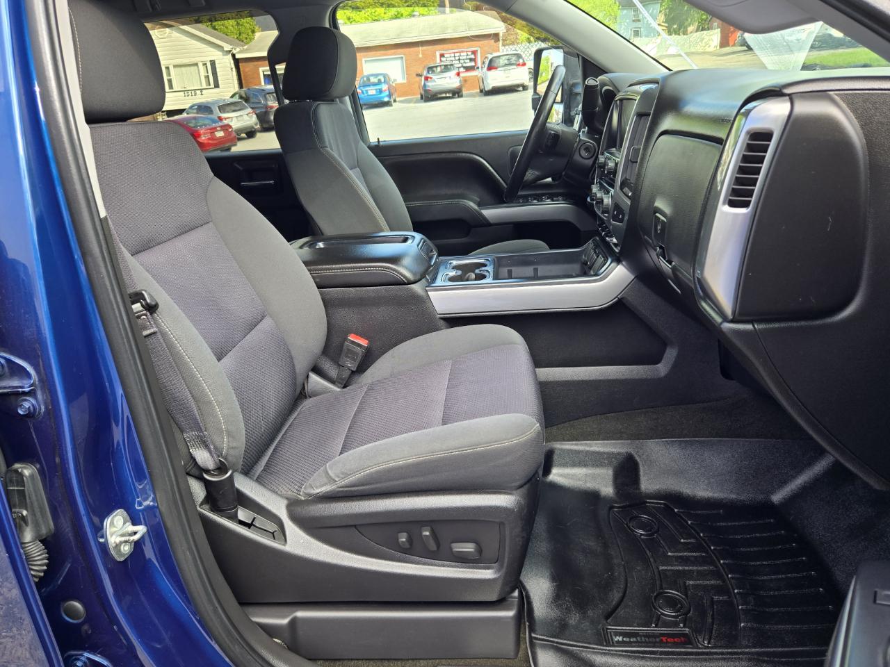 Chevrolet Silverado 1500 LT Z71 Crew Cab 4WD 2015