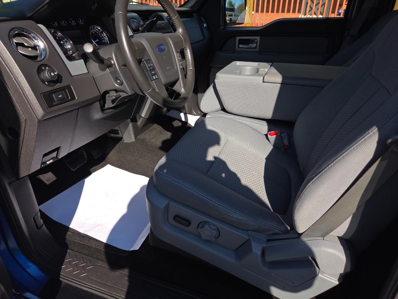 Ford F-150 XLT SuperCrew 6.5-ft. Bed 4WD 2011