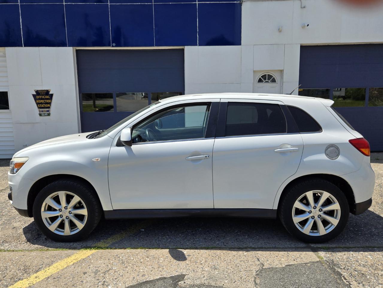 Mitsubishi Outlander Sport SE AWD 2014
