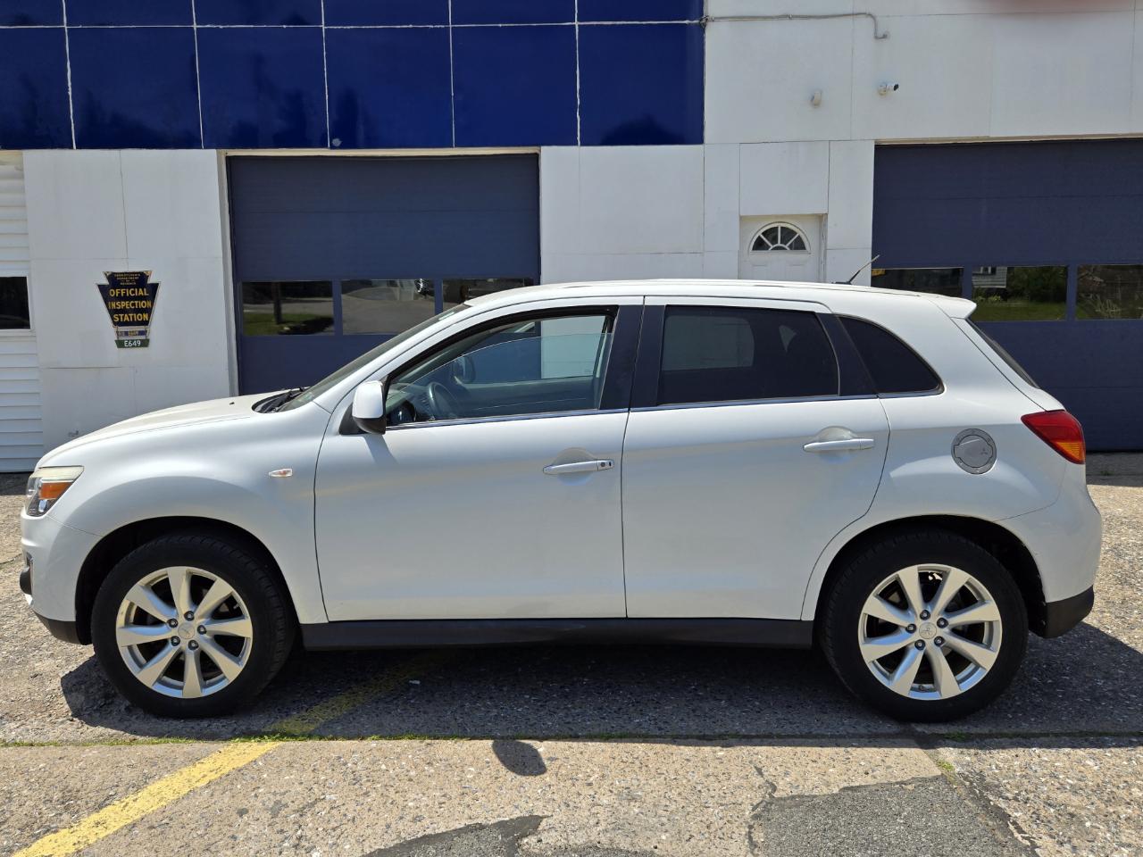 Mitsubishi Outlander Sport SE AWD 2014