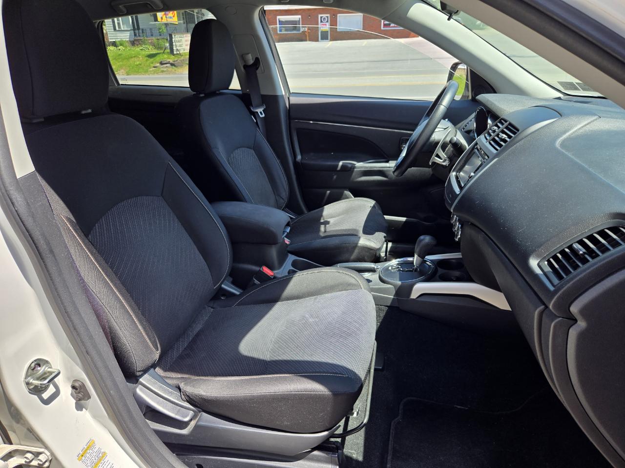 Mitsubishi Outlander Sport SE AWD 2014