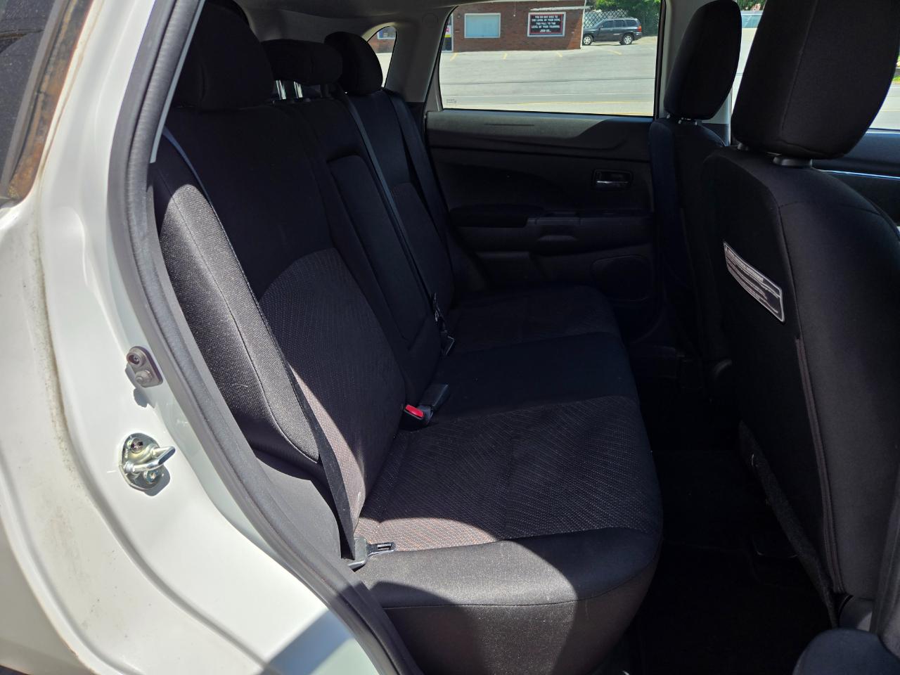 Mitsubishi Outlander Sport SE AWD 2014