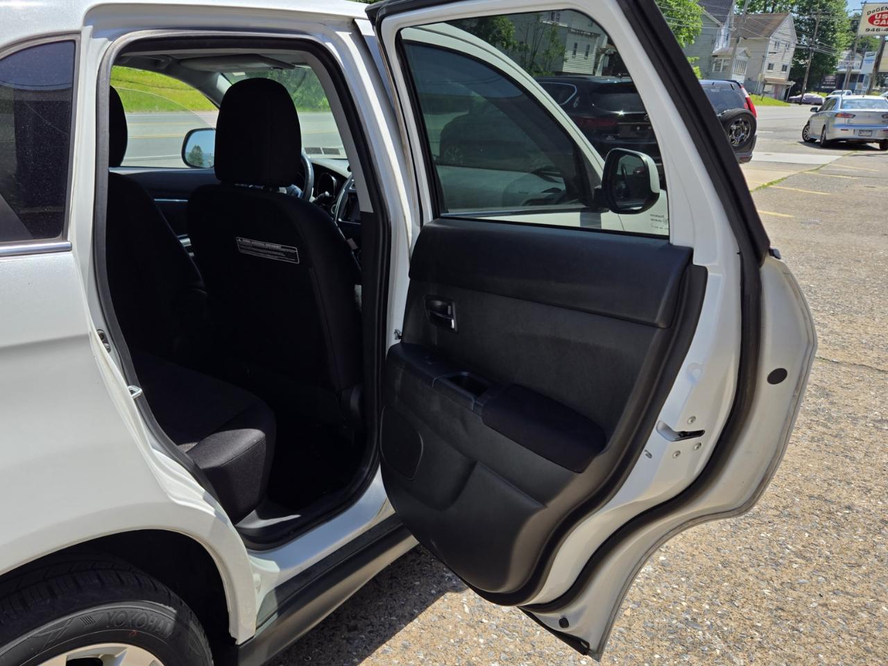 Mitsubishi Outlander Sport SE AWD 2014
