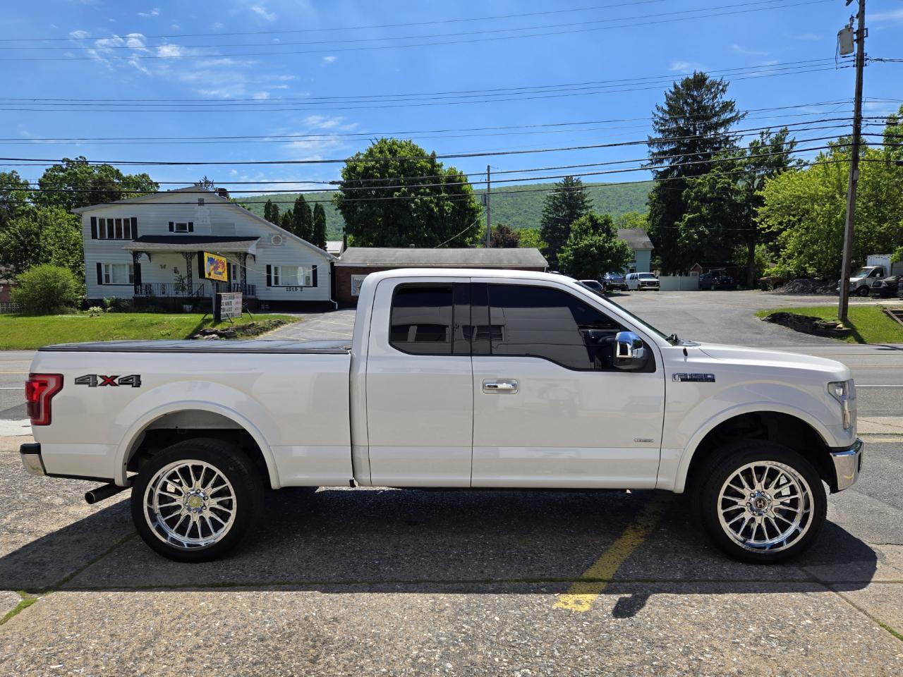 Ford F-150 Lariat SuperCab 8-ft. 4WD 2016