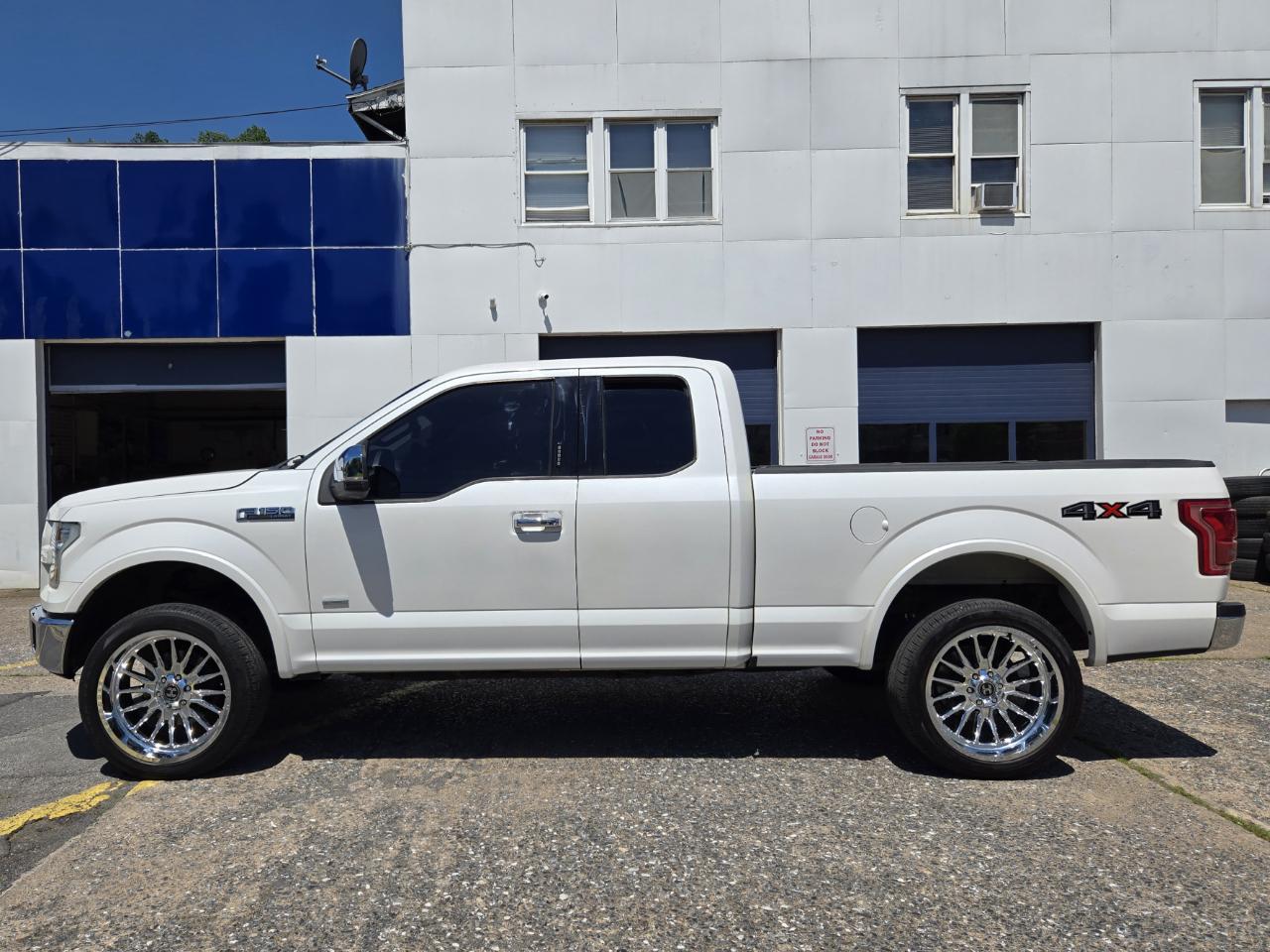 Ford F-150 Lariat SuperCab 8-ft. 4WD 2016