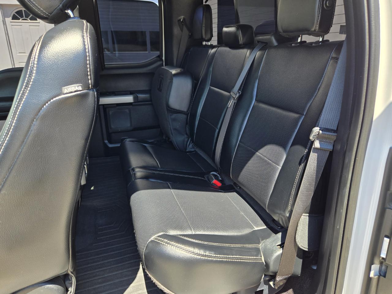Ford F-150 Lariat SuperCab 8-ft. 4WD 2016