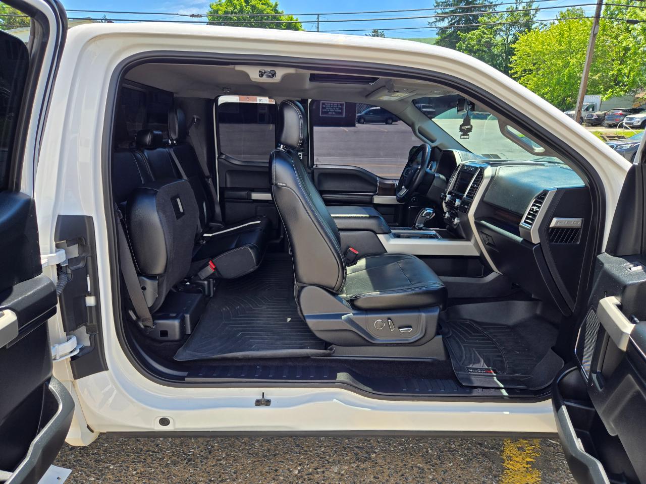 Ford F-150 Lariat SuperCab 8-ft. 4WD 2016
