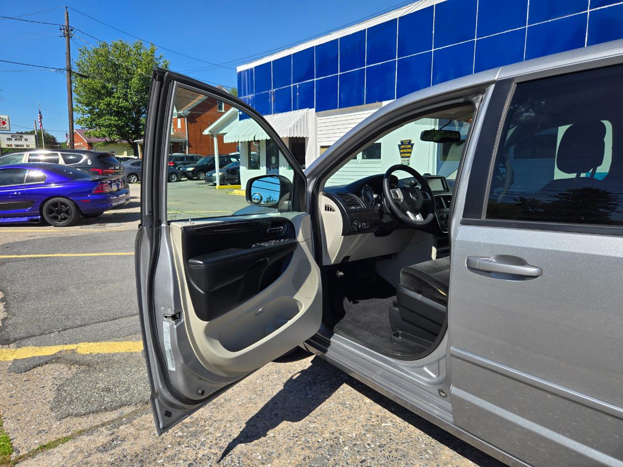 Dodge Grand Caravan SE 2017