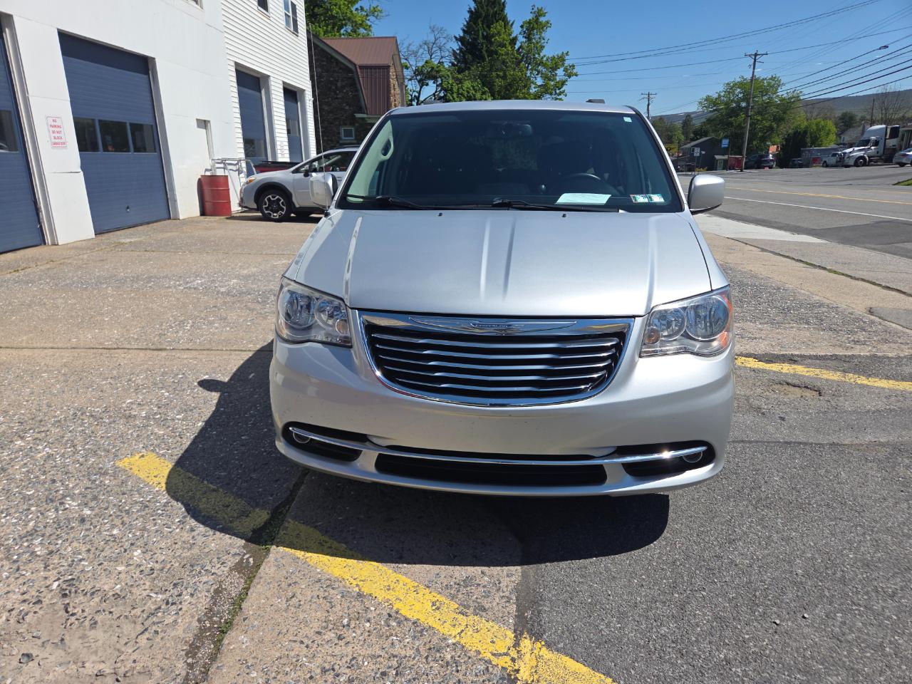 Chrysler Town & Country Touring 2012