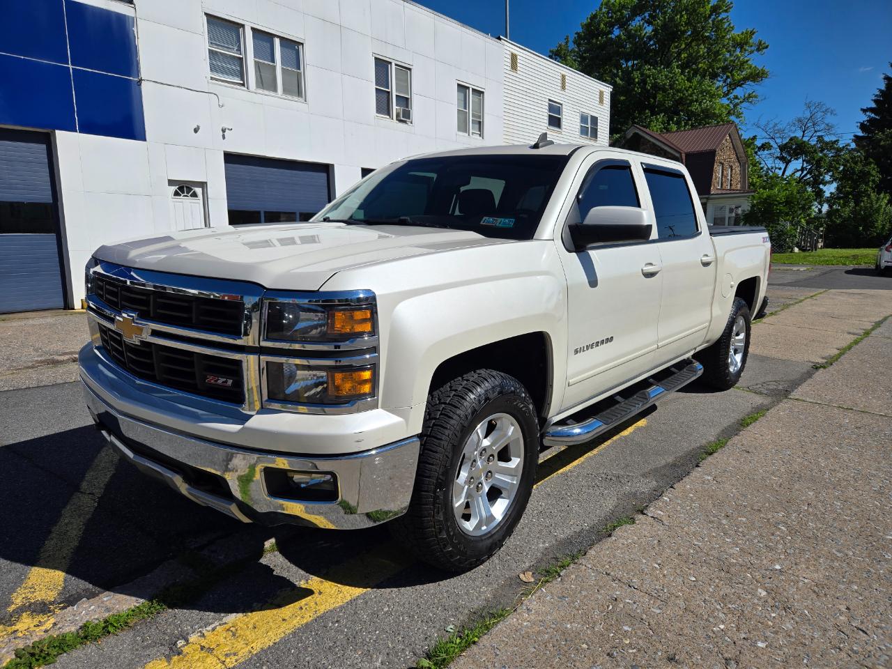 Chevrolet Silverado 1500 LT Z71 Crew Cab 4WD 2015
