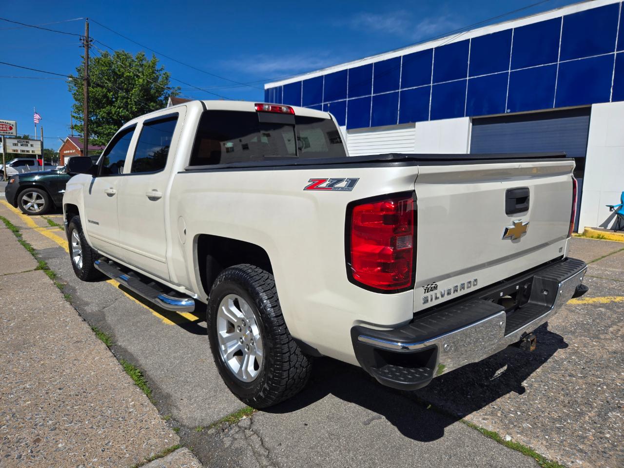 Chevrolet Silverado 1500 LT Z71 Crew Cab 4WD 2015