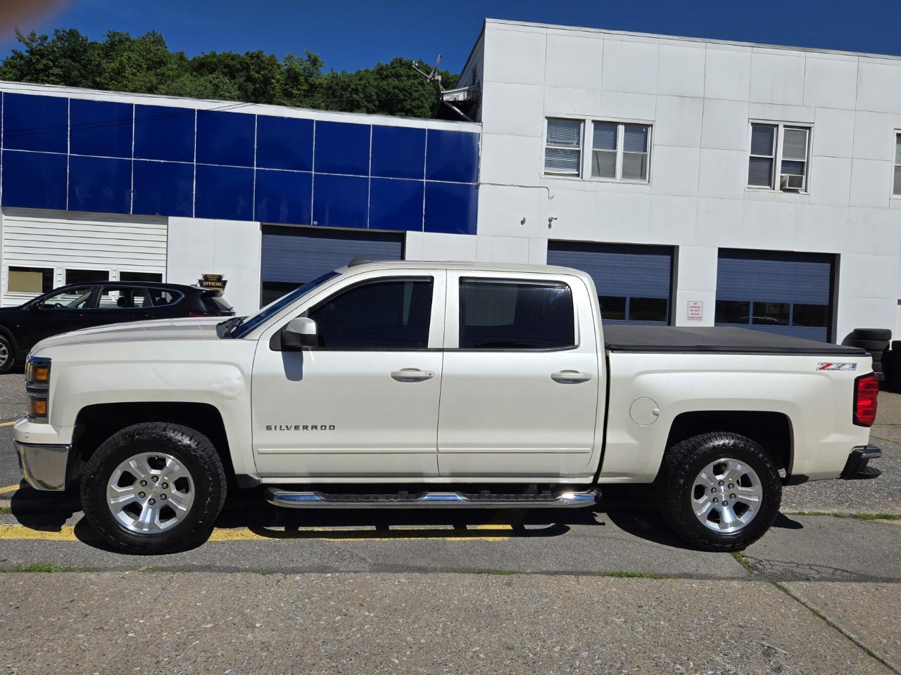 Chevrolet Silverado 1500 LT Z71 Crew Cab 4WD 2015