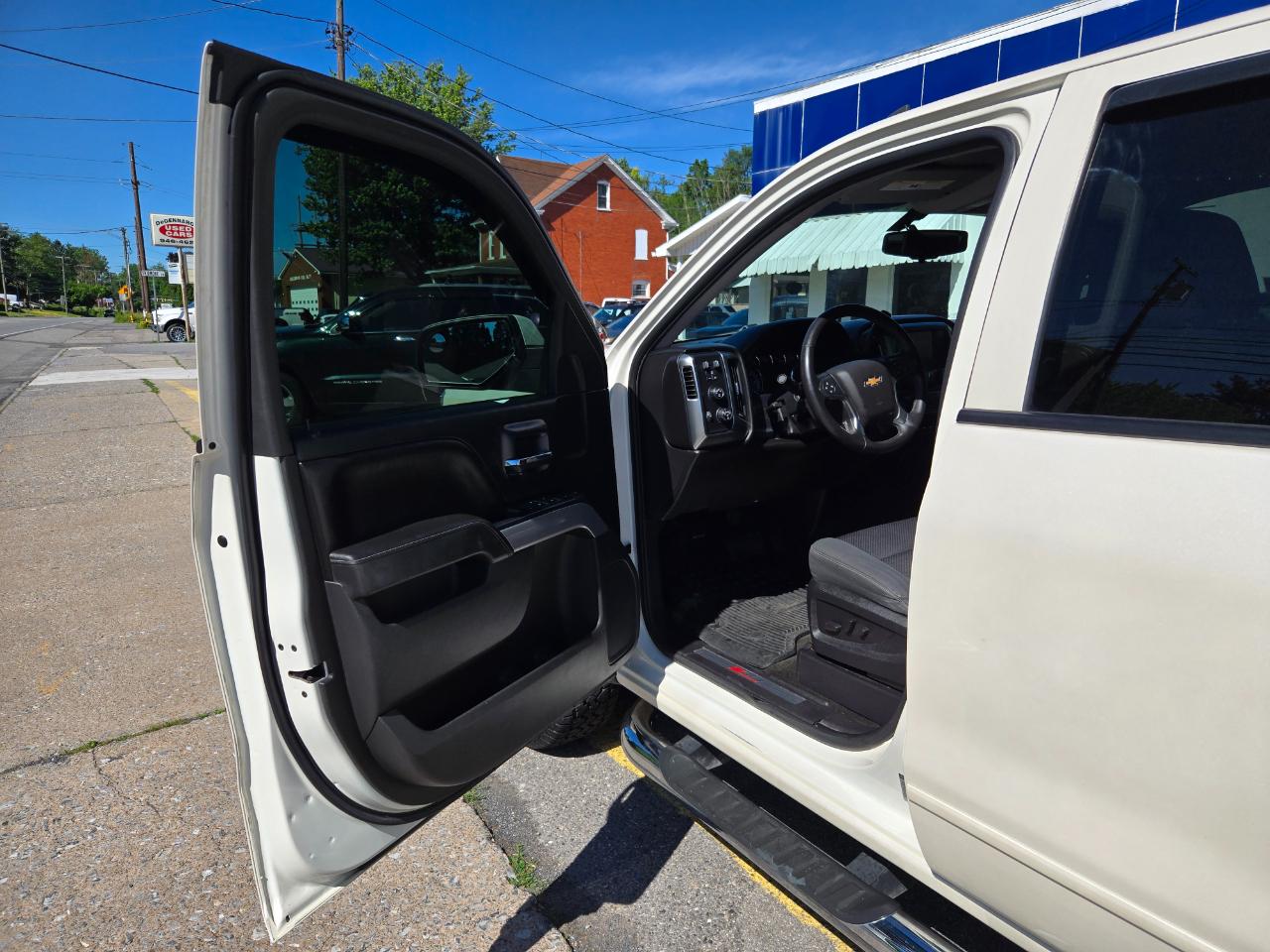 Chevrolet Silverado 1500 LT Z71 Crew Cab 4WD 2015