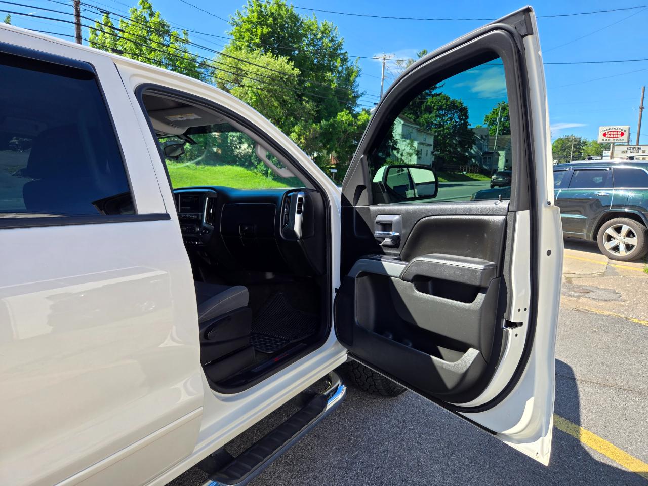 Chevrolet Silverado 1500 LT Z71 Crew Cab 4WD 2015