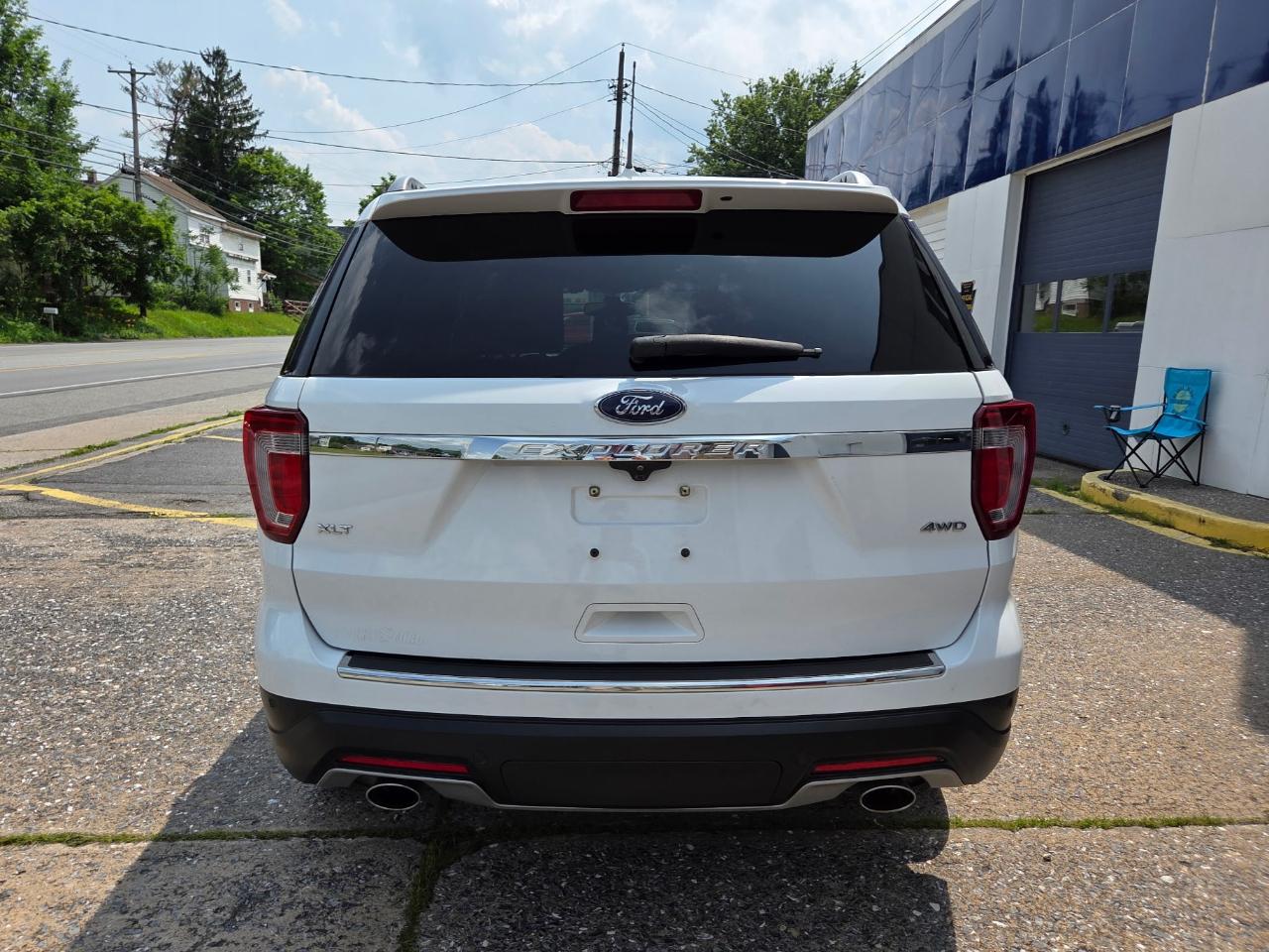 Ford Explorer XLT 4WD 2018