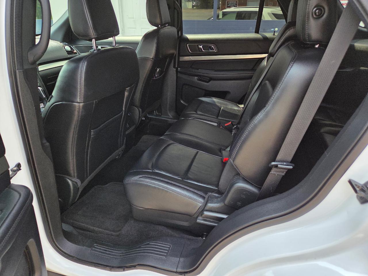 Ford Explorer XLT 4WD 2018