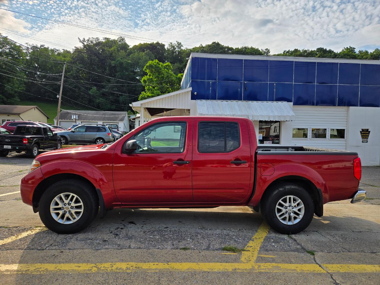 Nissan Frontier SV Crew Cab 4WD 2014