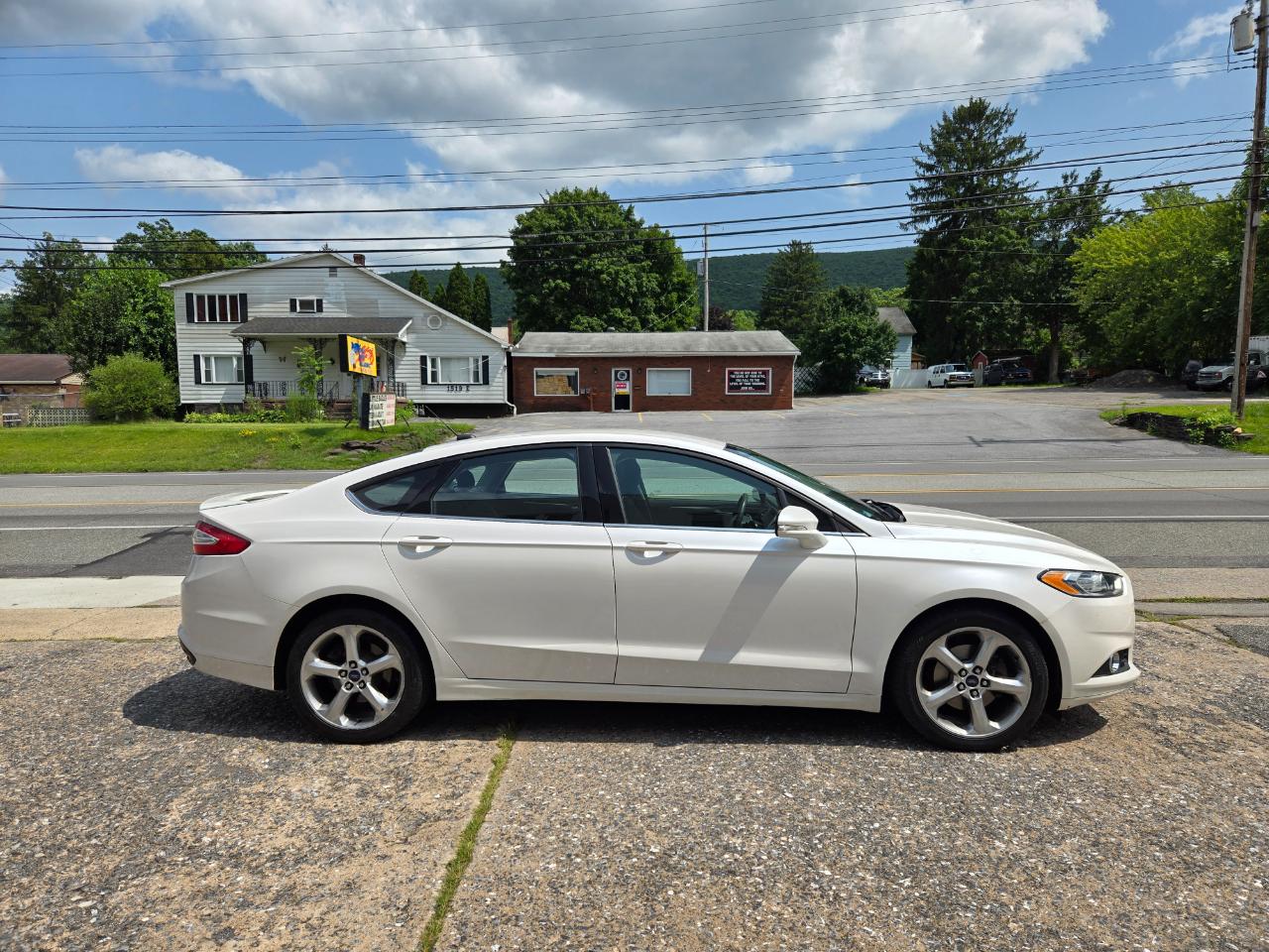Ford Fusion SE AWD 2016