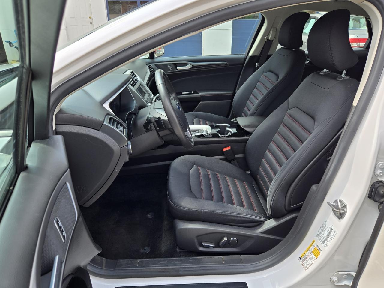 Ford Fusion SE AWD 2016