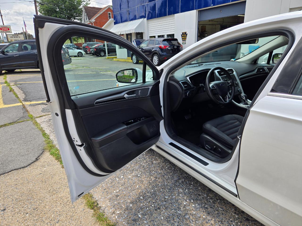 Ford Fusion SE AWD 2016