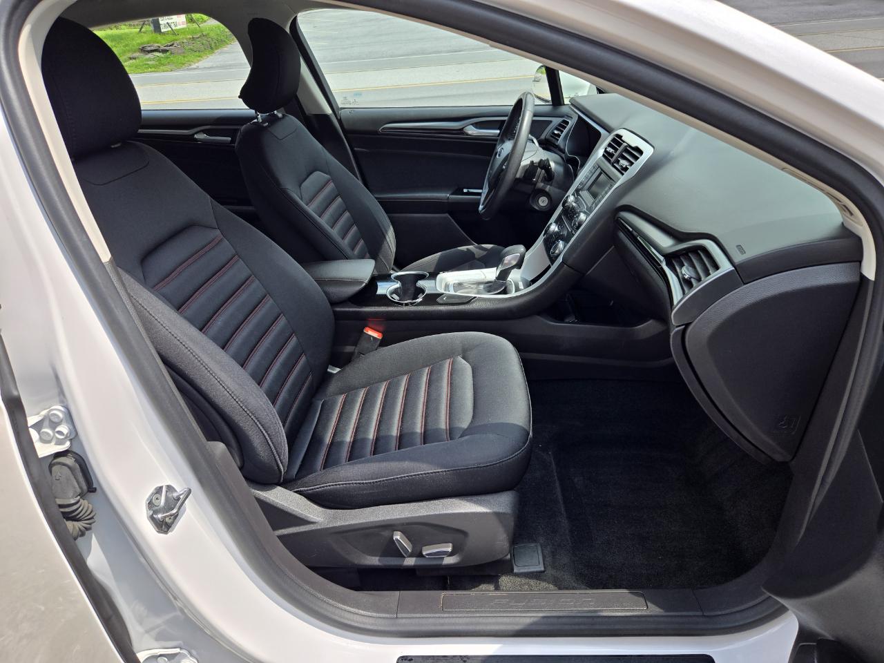 Ford Fusion SE AWD 2016