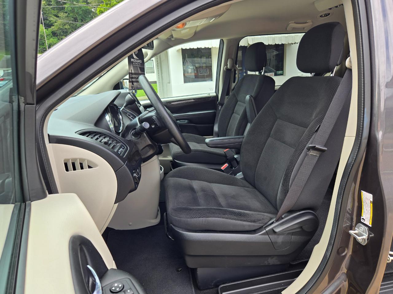 Dodge Grand Caravan SE 2018