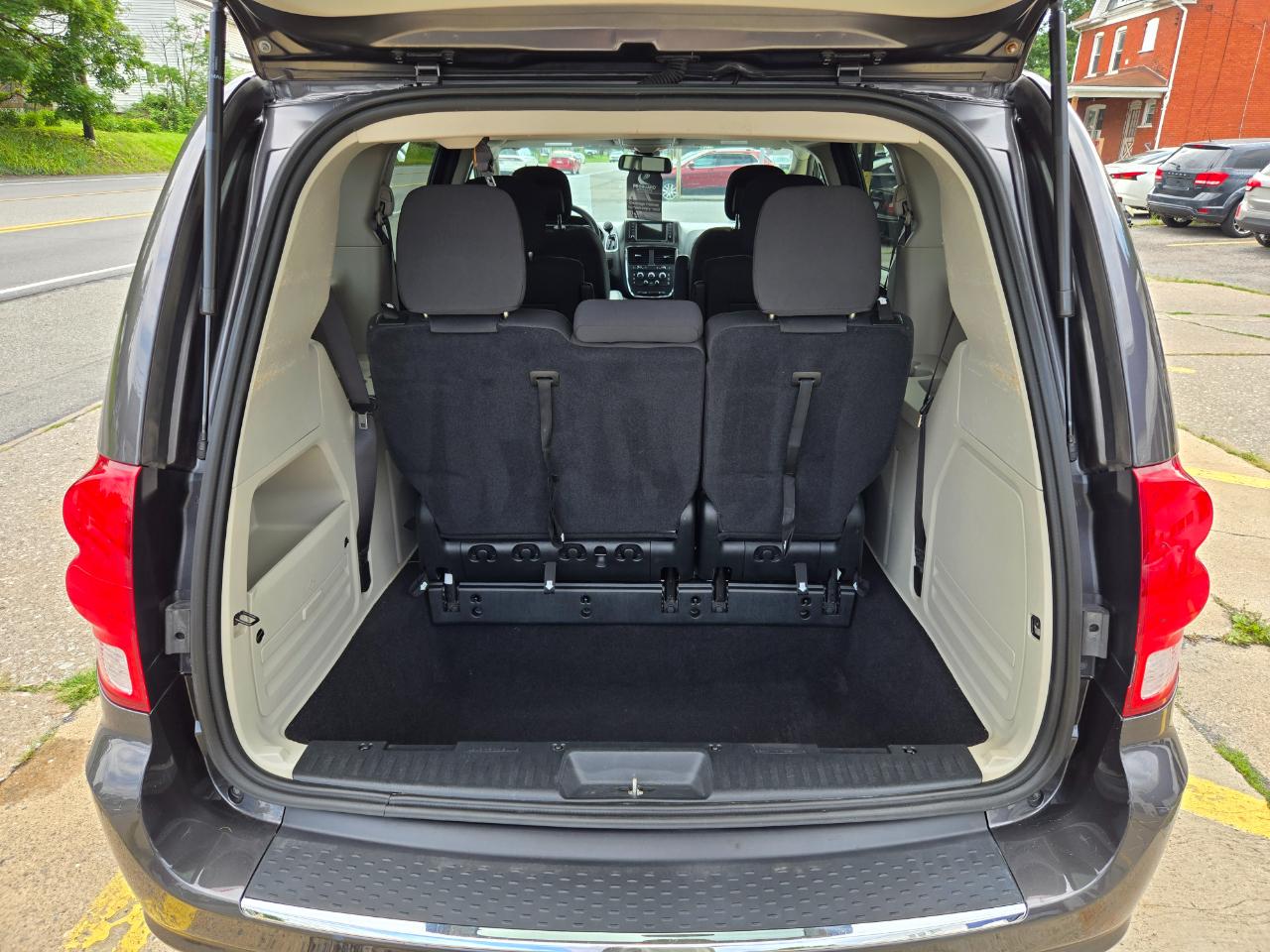 Dodge Grand Caravan SE 2018
